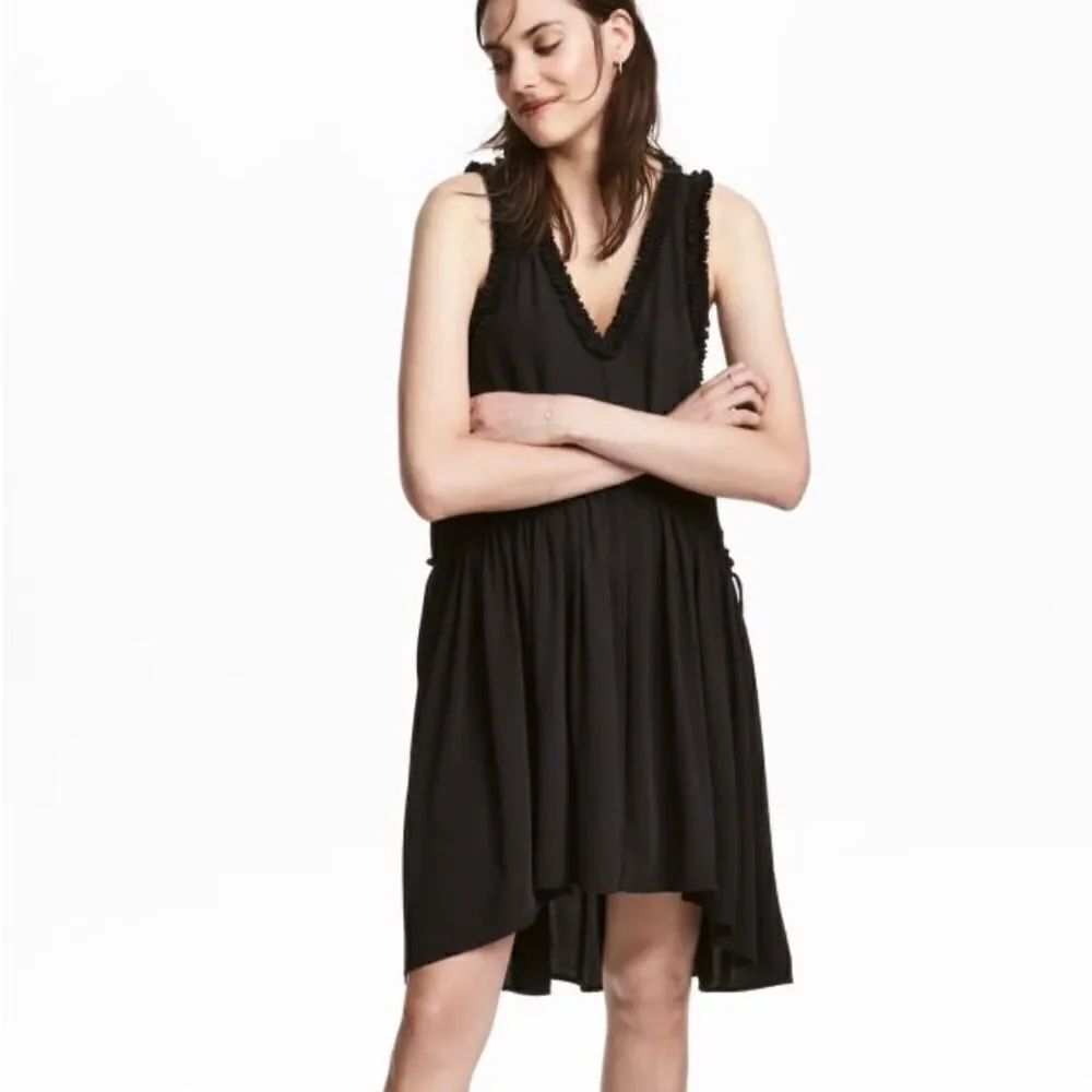 HM vneck mini dress